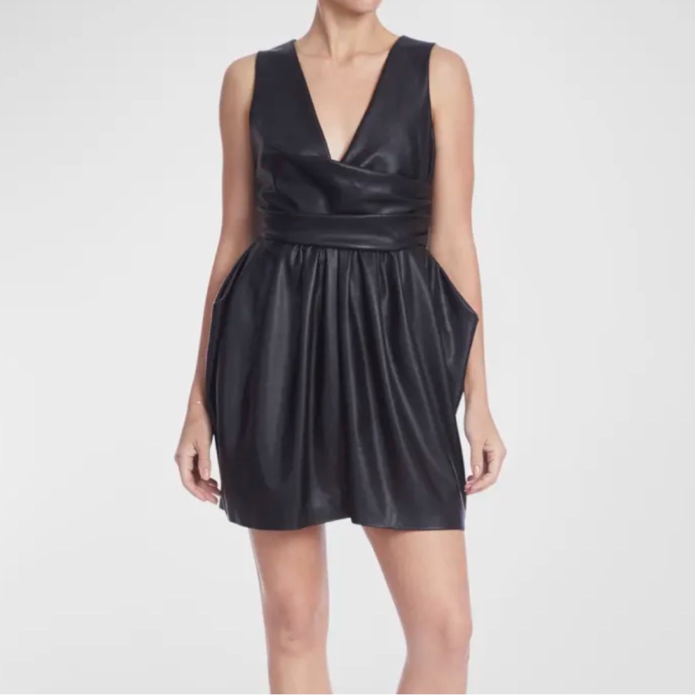 ONE33 SOCIAL
Sleeveless Ruched Vegan Leather Mini Dress